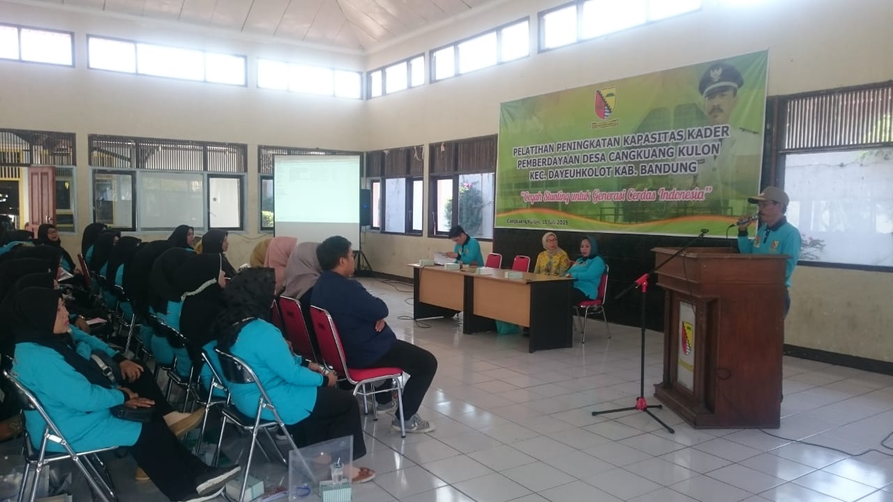  DESA CANGKUANG KULON ADAKAN PELATIHAN PENINGKATAN KAPASITAS PEMBERDAYAAN KADER PKK